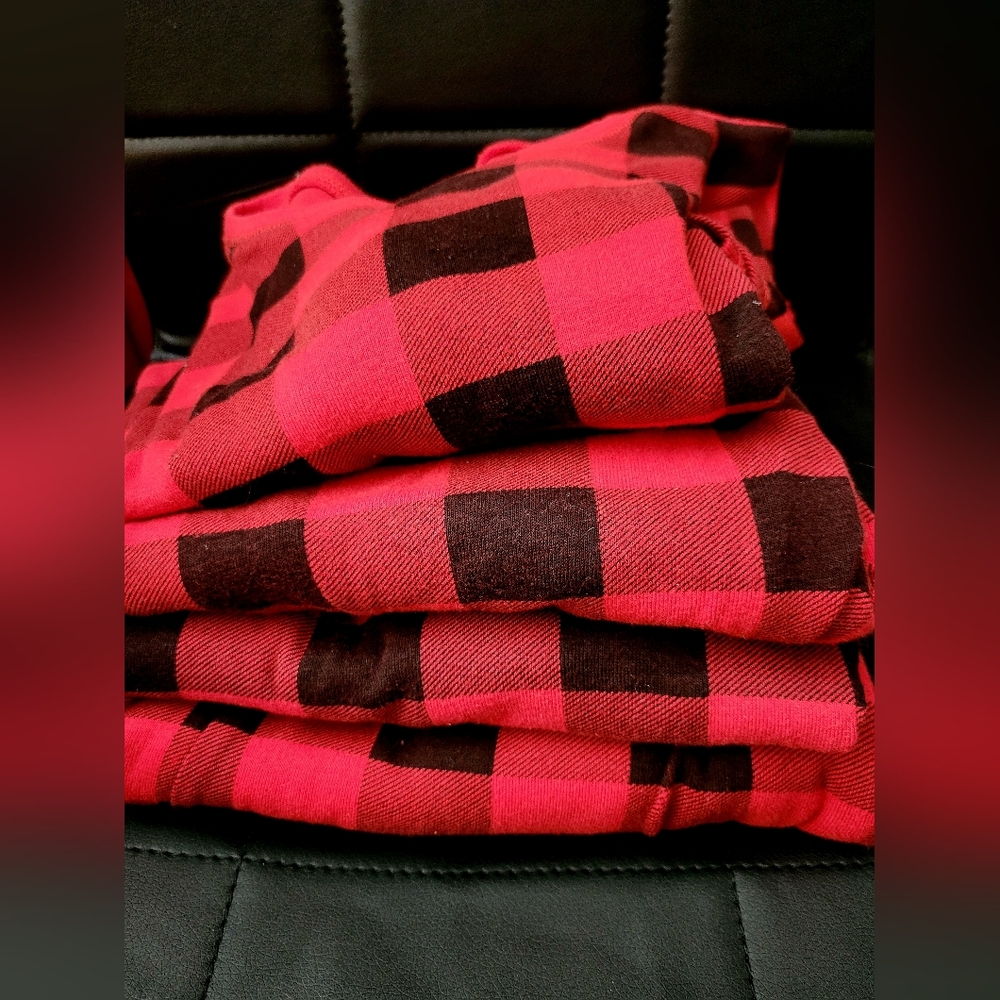 2 Sets Of PJS - Picture 2 of 13